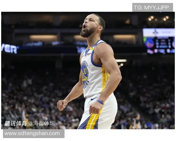 勇士队大胜火箭独行侠，库里表现出色成焦点球员