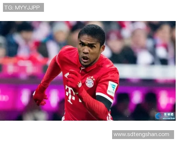 劳特罗梅开二度，拜仁杀入欧冠八强，梦想再启航！